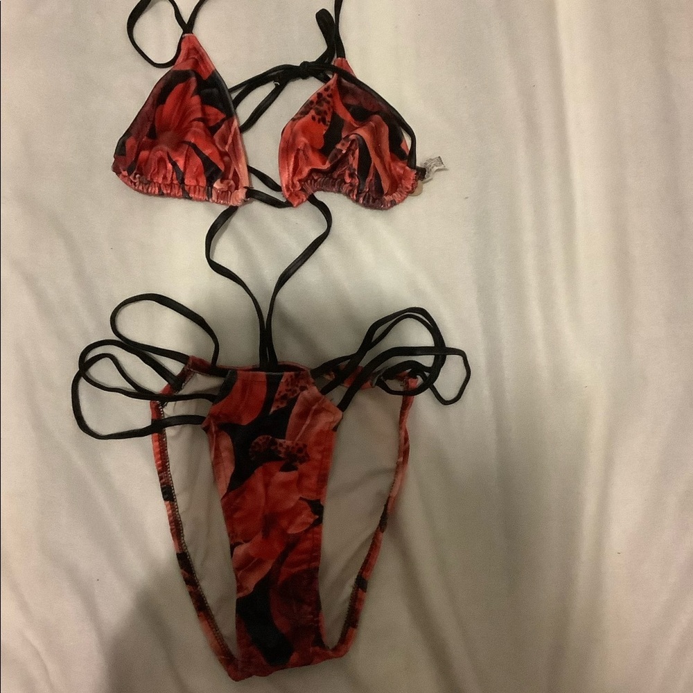 Unused Fredericks of Hollywood bikini
